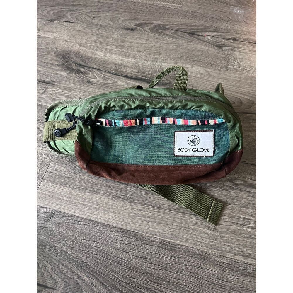 Body Glove Conya Hip Pack Green & Brown Adjustable Waist Bag